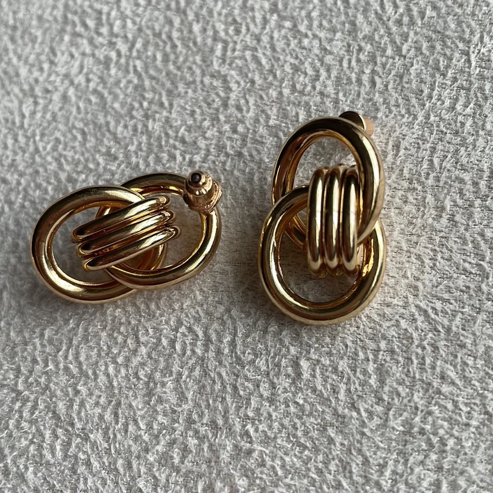 Gold double knot stud earrings